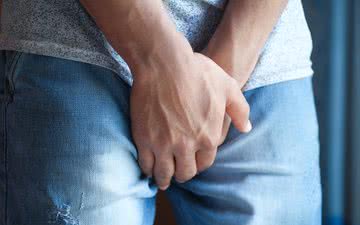 Os homens ejaculam, em média, de três a cinco mililitros (ml) por ejaculação - iStock