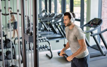 O corpo precisa de estímulo, mas também precisa de descanso para evoluir - Freepik