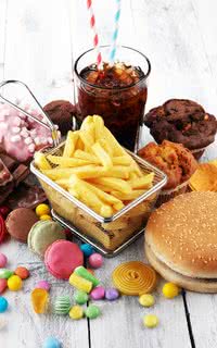 Malefícios do fast food à saúde