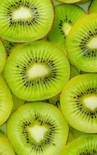 Conheça 4 benefícios do kiwi