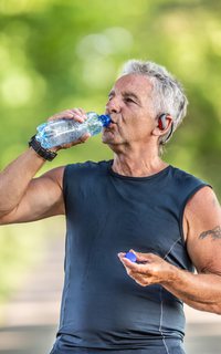 9 maneiras de se manter hidratado