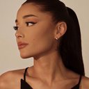 Ariana Grande falou sobre a importância de fazer terapia - Reprodução / Instagram