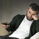 "Procrastinação de vingança na hora de dormir" é ficar acordado mesmo sabendo que deve descansar - iStock