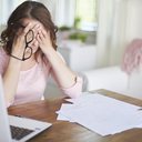 Algumas mulheres precisaram pedir demissão do emprego para dar conta de todos os afazeres - Freepik