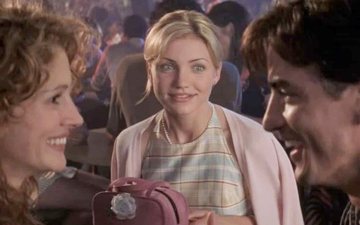 No filme O Casamento do Meu Melhor Amigo, Julia Roberts tenta evitar que Dermot Mulroney se case com Cameron Diaz - Sony Pictures Releasing