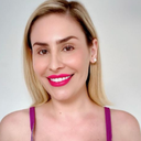 Emme White chegou a cursar Letras e Educação Física, mas abandonou os dois cursos - Reprodução/Instagram @emmewhite