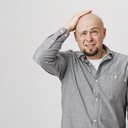 Nem todos os homens encaram a calvície com tranquilidade - Freepik