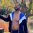 Ator postou foto mostrando que não está com o corpo definido - Reprodução / Instagram