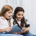 A alfabetização digital é a habilidade de entender e usar corretamente as informações da internet - Freepik