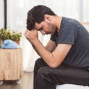 Se o incômodo for muito, é preciso consultar um médico para analisar a situação - iStock