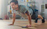 Aprenda variações de flexão para fazer em casa - iStock