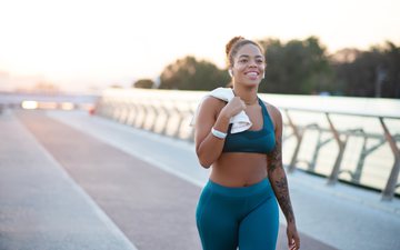 Veja como dividir o treino em blocos pode tornar a corrida mais acessível e sustentável - iStock