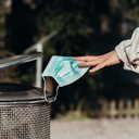 Boa parte da população parece resistente a adotar medidas básicas de comportamento social - iStock