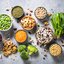 Caprichar nas fontes de proteína vegetal ajuda a manter a massa muscular e cuidar da saúde - iStock