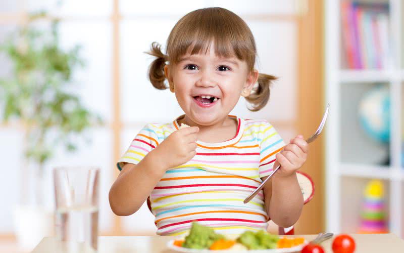 Somente 6% das crianças entre 2 e 17 anos comem a porção recomendada de vegetais - iStock