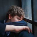 Crianças e adolescentes são o grupo que mais sofreu com as mudanças geradas pela pandemia - iStock