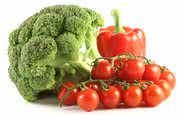 Brócolis, tomates e pimentões são exemplos de alimentos anti-inflamatórios - iStock