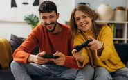 Compartilhar um senso de humor semelhante e encontrar alegria na companhia um do outro pode contribuir para a compatibilidade - iStock