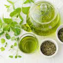 Pesquisas descobriram que o extrato de chá verde reduziu o açúcar no sangue e diminuiu a permeabilidade do intestino - iStock