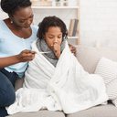 Só há uma forma possível para diferenciar os casos de gripe dos de Covid-19: testar - iStock