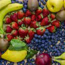 Frutas são geralmente baixas em calorias e ricas em fibras, o que pode ajudar a perder peso - iStock