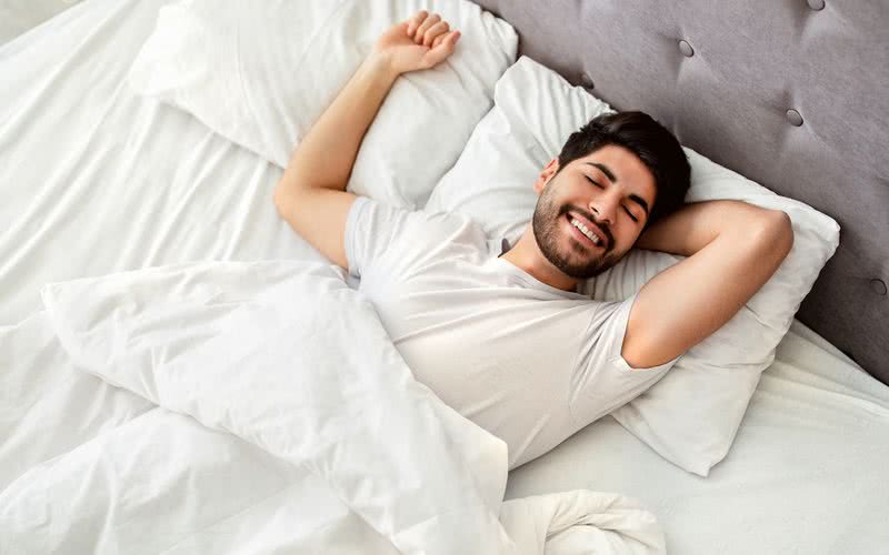 Masturbar-se pode melhorar a qualidade do sono e elevar o humor - iStock
