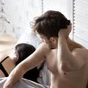 É diferente do “ficar” ou de arranjos sexuais casuais, pois sentimentos intensos e intimidade emocional podem estar presentes - iStock