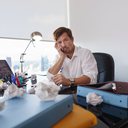 Ter um grande projeto pela frente, por exemplo pode criar um ciclo de alta ansiedade, procrastinação e desafios - iStock
