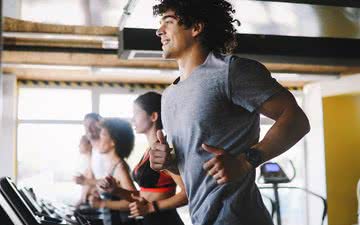 A atividade física libera endorfina, levando a sensações de prazer e de bem-estar - iStock