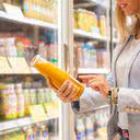 Seja um consumidor informado, conheça ingredientes e leia atentamente os rótulos das embalagens - iStock