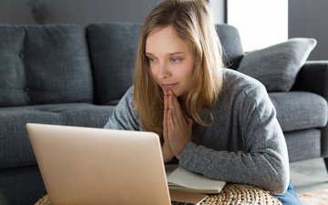 A maioria compartilhava mensagens de "esperança" para que o furacão ou tempestade passasse sem destruição - iStock
