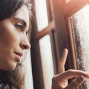 Pesquisa queria saber se é possível romper completamente todos os laços emocionais com um ex - iStock