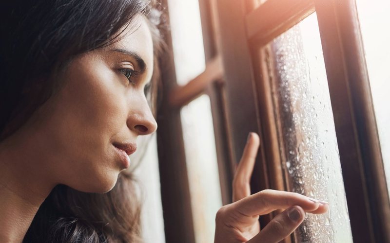 Pesquisa queria saber se é possível romper completamente todos os laços emocionais com um ex - iStock