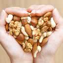 Amêndoas, nozes, pistache e castanha-de-caju são frequentemente consideradas bons alimentos para dormir - iStock