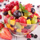 Ao fazer saladas de frutas, podemos escolher algumas que, quando combinadas, proporcionam benefícios específicos - iStock