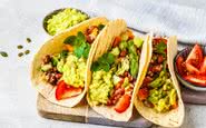 Para aproveitar os jogos sem excessos, uma dica é degustar os famosos tacos mexicanos com guacamole - iStock