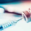 Nova vacina foi projetada para atingir as proteínas que ficam na superfície das células cancerígenas - iStock