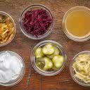 Kimchi, beterraba, iogurte, chucrute e picles são alimentos conhecidos por suas propriedades probióticas - iStock