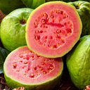 A fruta fortalece a saúde cardiovascular e dos olhos,  além de apresentar propriedades anti-inflamatórias e antibacterianas - iStock