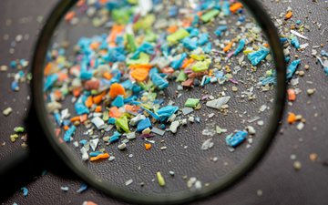 Especialistas sugerem que partículas minúsculas podem penetrar células e tecidos dentro dos principais órgãos - iStock