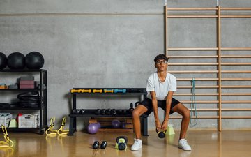 Será que a musculação pode afetar o desenvolvimento do pênis? - iStock