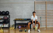 Será que a musculação pode afetar o desenvolvimento do pênis? - iStock