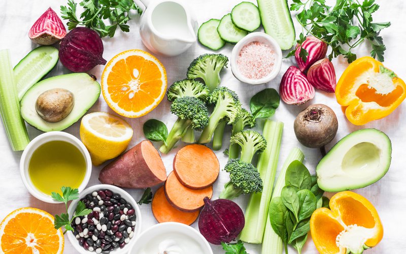 Alguns nutrientes são essenciais para a produção de colágeno - iStock