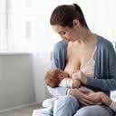 Segundo o Ministério da Saúde, o aleitamento materno deve ser exclusivo até os seis meses de vida - iStock