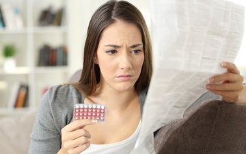 Ela tem dúvidas sobre o uso do anticoncepcional - iStock