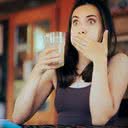 Bebidas gaseificadas podem tornar os arrotos inevitáveis - iStock