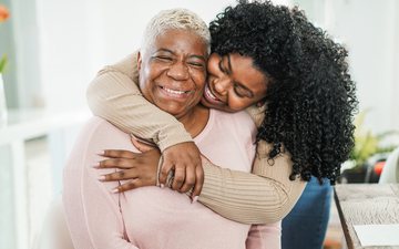 Nunca os jovens tiveram tão pouco apoio da família estendida e da comunidade quanto hoje em dia - iStock