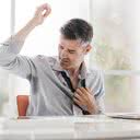 O suor é inodoro e só desenvolve o mau cheiro quando entra em contato com bactérias na pele - iStock