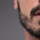 Meninos que entram na puberdade mais tarde podem desenvolver a barba um pouco depois - iStock