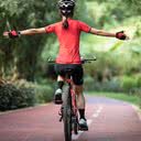 Andar de bicicleta pode ajudar a melhorar a saúde mental, a coordenação motora e o equilíbrio - iStock